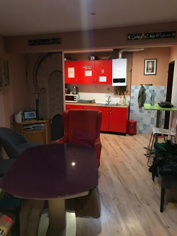 براغ Backpacker Hostel المظهر الخارجي الصورة
