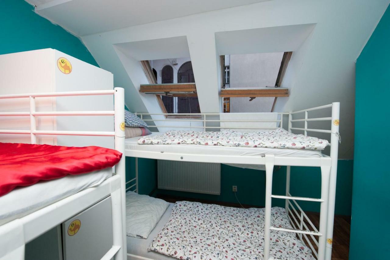 براغ Backpacker Hostel المظهر الخارجي الصورة